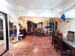 Hougang Street 61 (Hougang), HDB Executive #471734031
